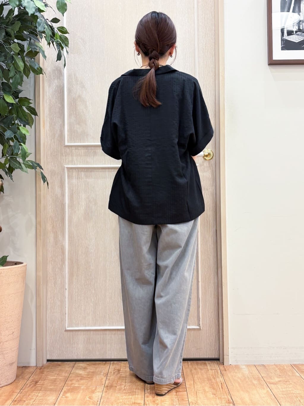 なみさんの「SHOO･LA･RUE｜【S-LL/ひんやり/UV】選べる6柄でそれぞれ欲しくなる プリントTシャツ」を使ったコーディネート
