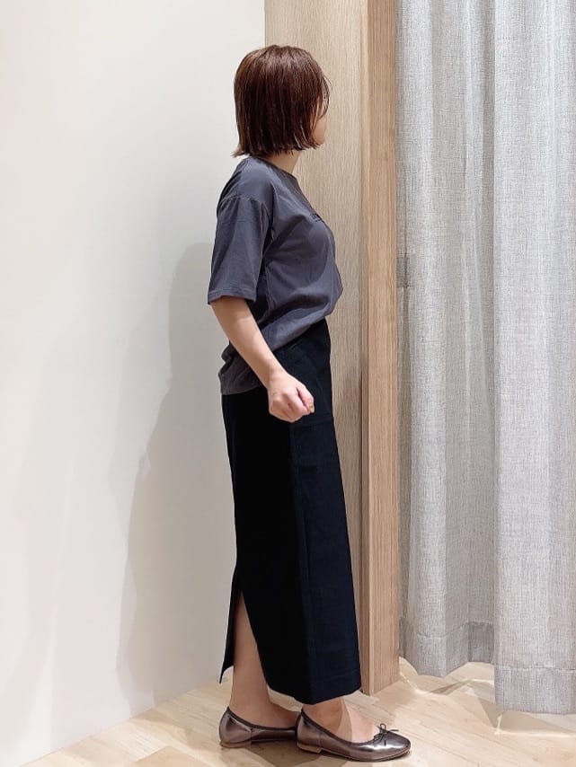 MIYUさんの「grove｜360&deg;伸びて楽なはき心地　すっきり見えタイトスカート」を使ったコーディネート