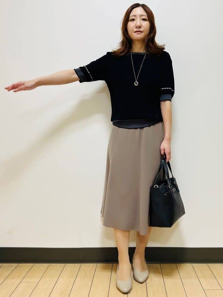 miiiさんの「Reflect｜【WEB先行カラーあり／手洗い可／アンサンブル可】バイカラー五分袖ニット」を使ったコーディネート