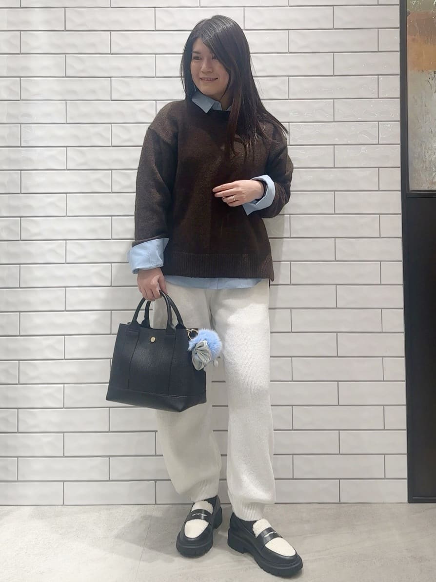 Minさんの「OPAQUE.CLIP｜カシミヤブレンドウールチェスターコート」を使ったコーディネート