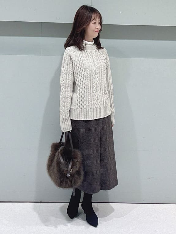 makiさんの「UNTITLED｜【日本製／通勤／フォーマル】カシミヤ混ノーカラーコート」を使ったコーディネート