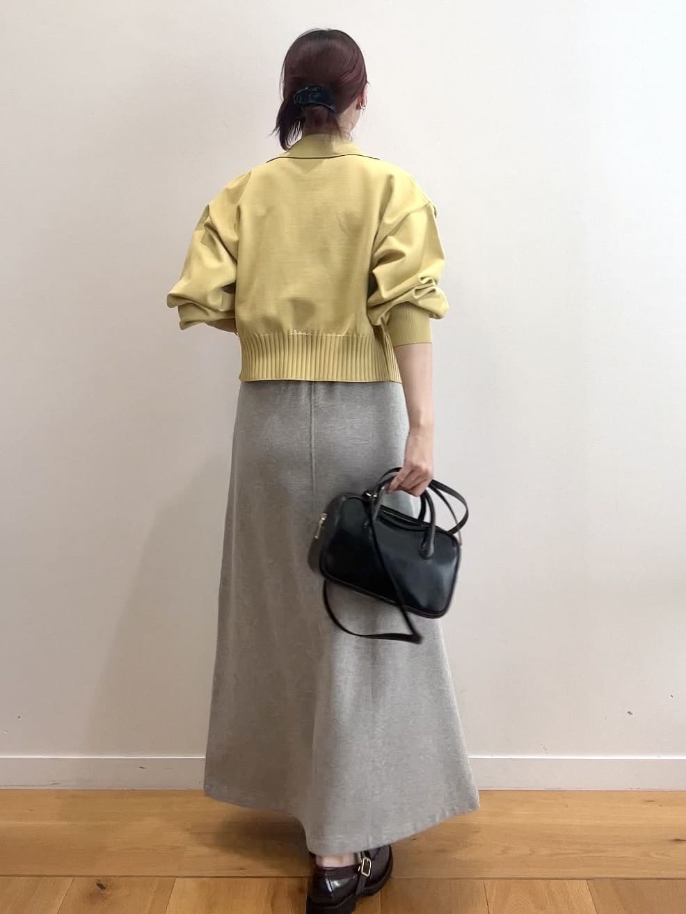 RINAさんの「OPAQUE.CLIP｜襟付きZIPアップニットカーディガン【洗濯機洗い可／抗ピル】」を使ったコーディネート