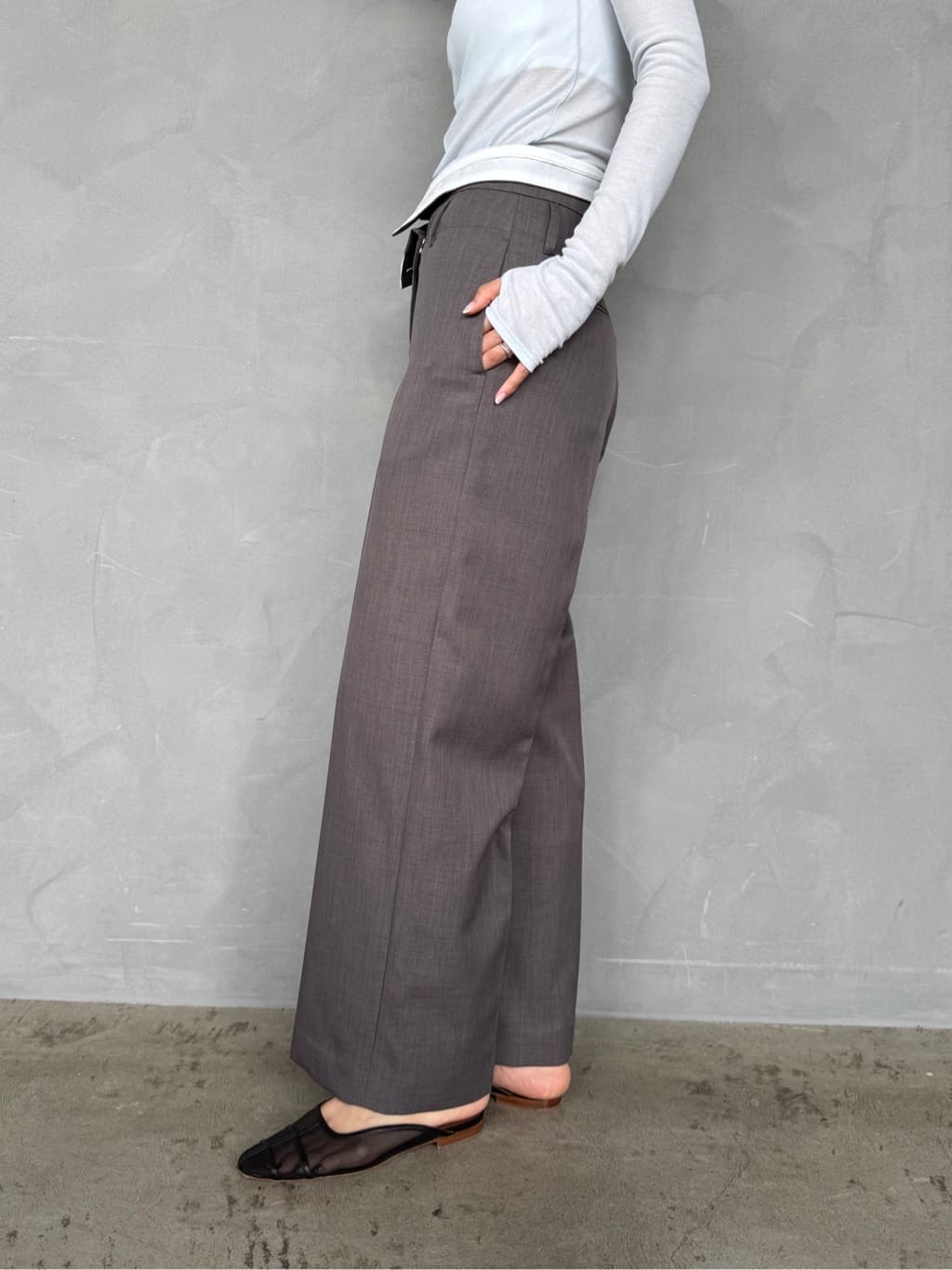 uchi__yamaさんの「CODE A｜sheer basic tee」を使ったコーディネート