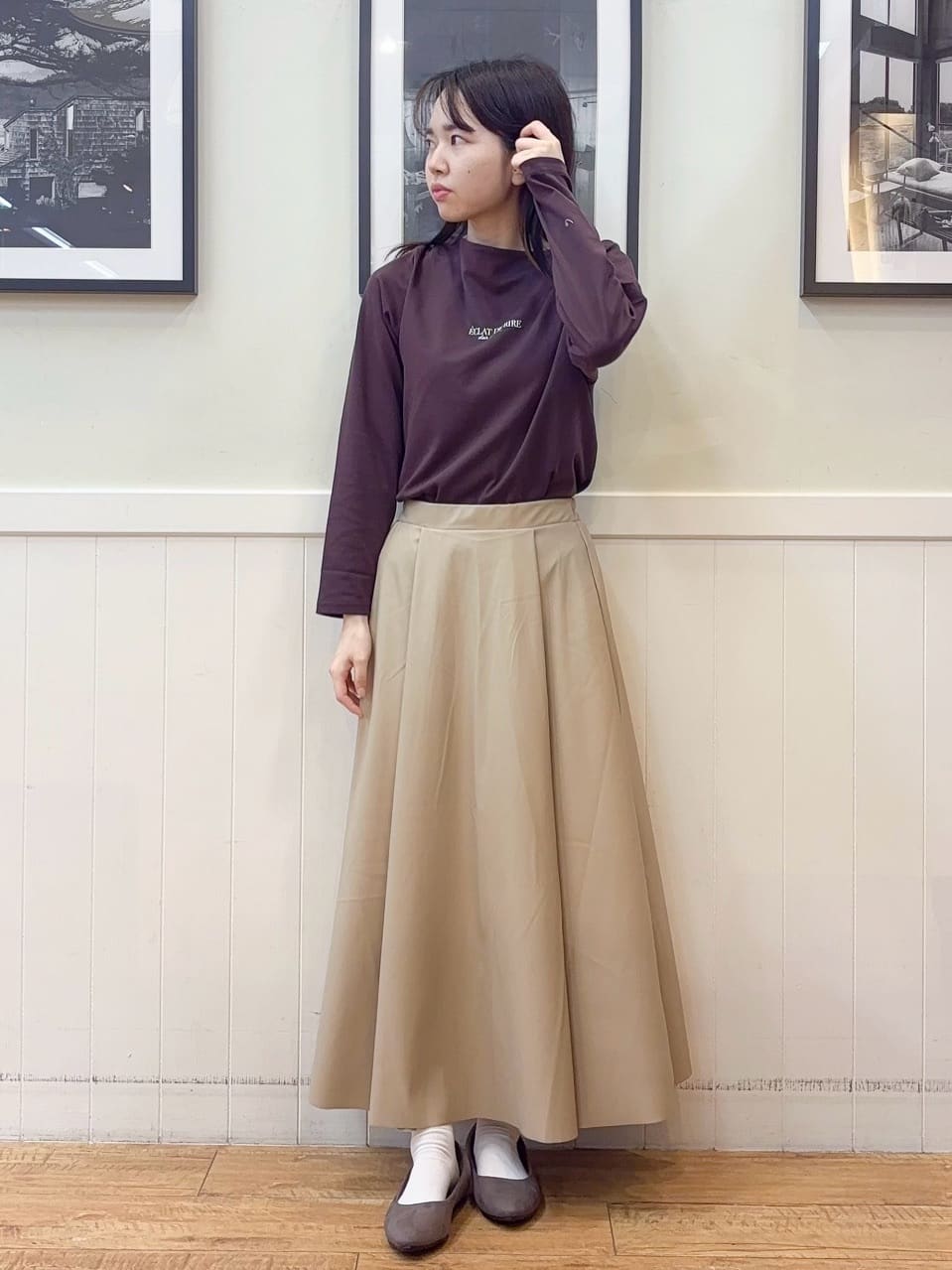えぬさんの「SHOO･LA･RUE｜【S-LL】美しく見せる ボートネックロンT」を使ったコーディネート