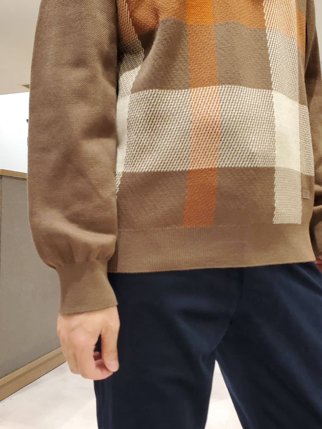 ishidaさんの「TAKEO KIKUCHI｜【Made in JAPAN】ビッグチェック＆スライドパズル柄 ニット」を使ったコーディネート