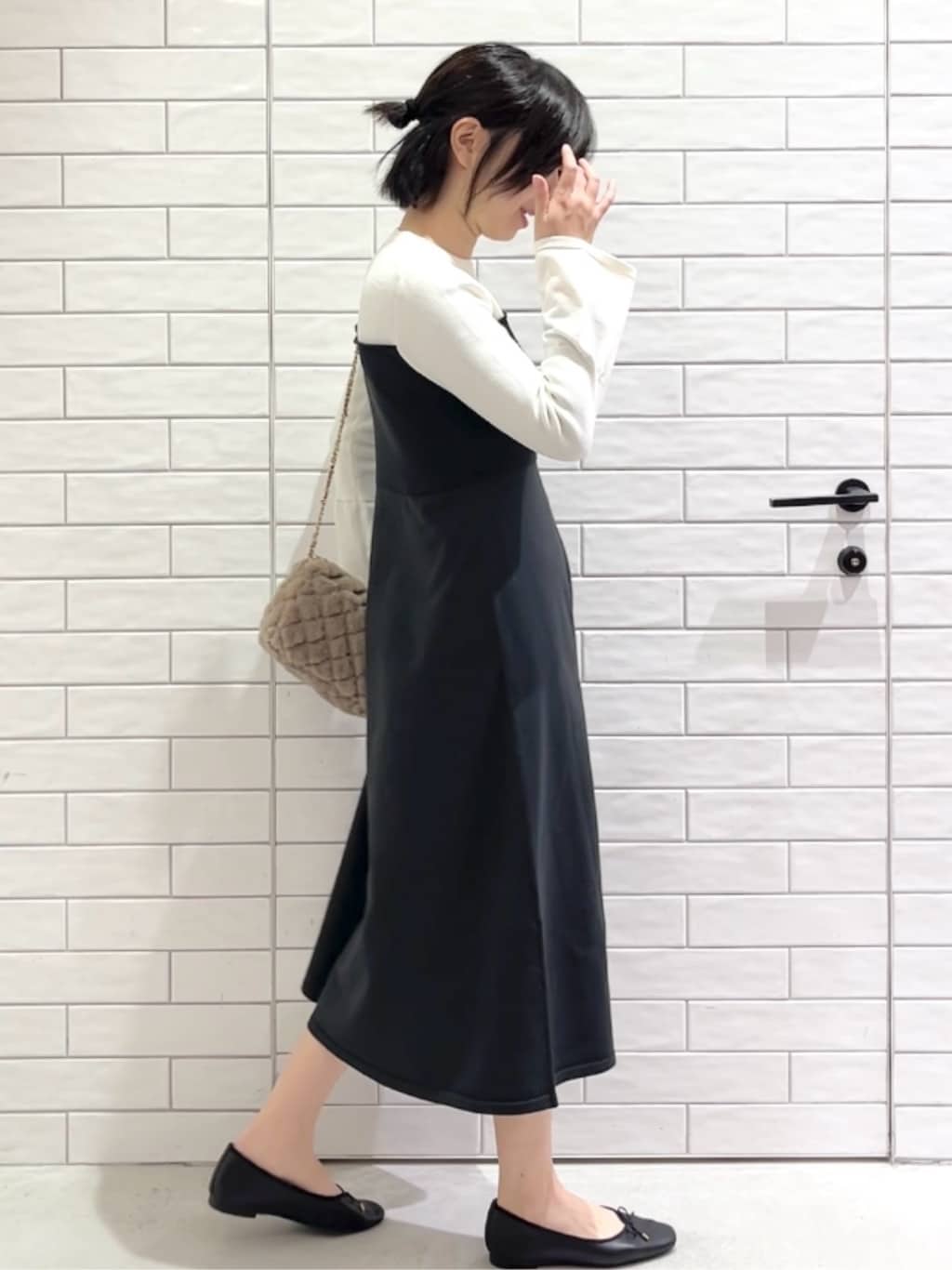 しおりさんの「OPAQUE.CLIP｜《美人百花掲載》名品フラットバレエシューズ」を使ったコーディネート