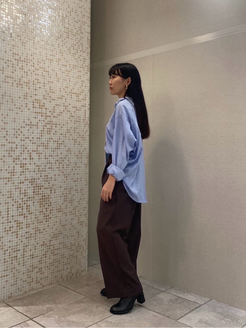 rinaさんの「INDIVI｜Comfy SET UP｜イージーストレートワイドパンツ【セットアップ対応／通勤/カセット服】」を使ったコーディネート