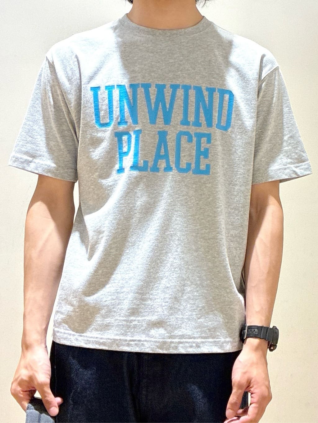 KAZUKIさんの「Dessin｜【洗える】オーガニックコットン ロゴプリントTシャツ」を使ったコーディネート