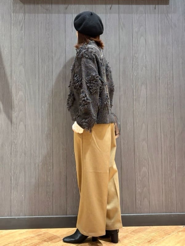meiさんの「SHOO･LA･RUE｜【S-LL】上品なレースハイネックトップス」を使ったコーディネート