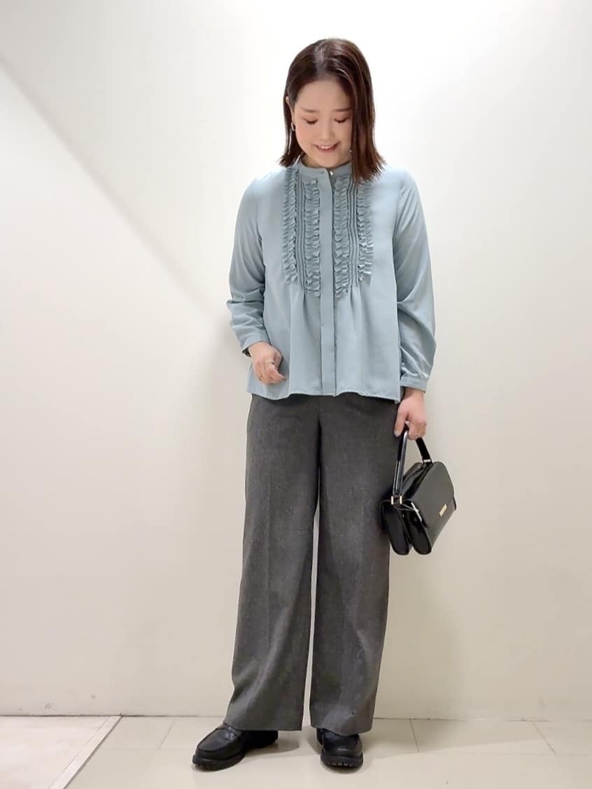YUIさんの「UNTITLED｜【はっ水機能/フード取り外し可】ミディダウンコート」を使ったコーディネート