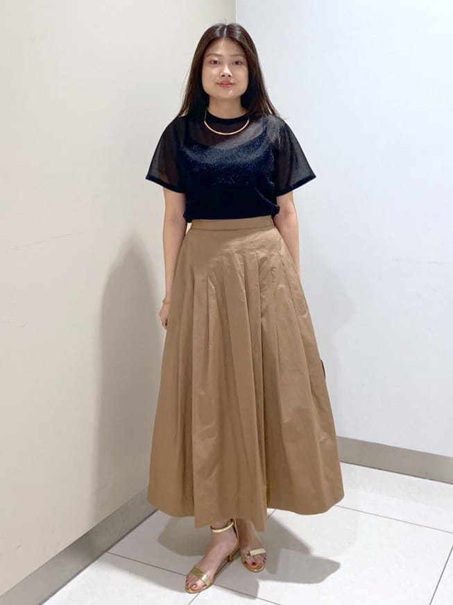 kanaさんの「UNTITLED｜【洗える】ラメシアーTシャツ」を使ったコーディネート