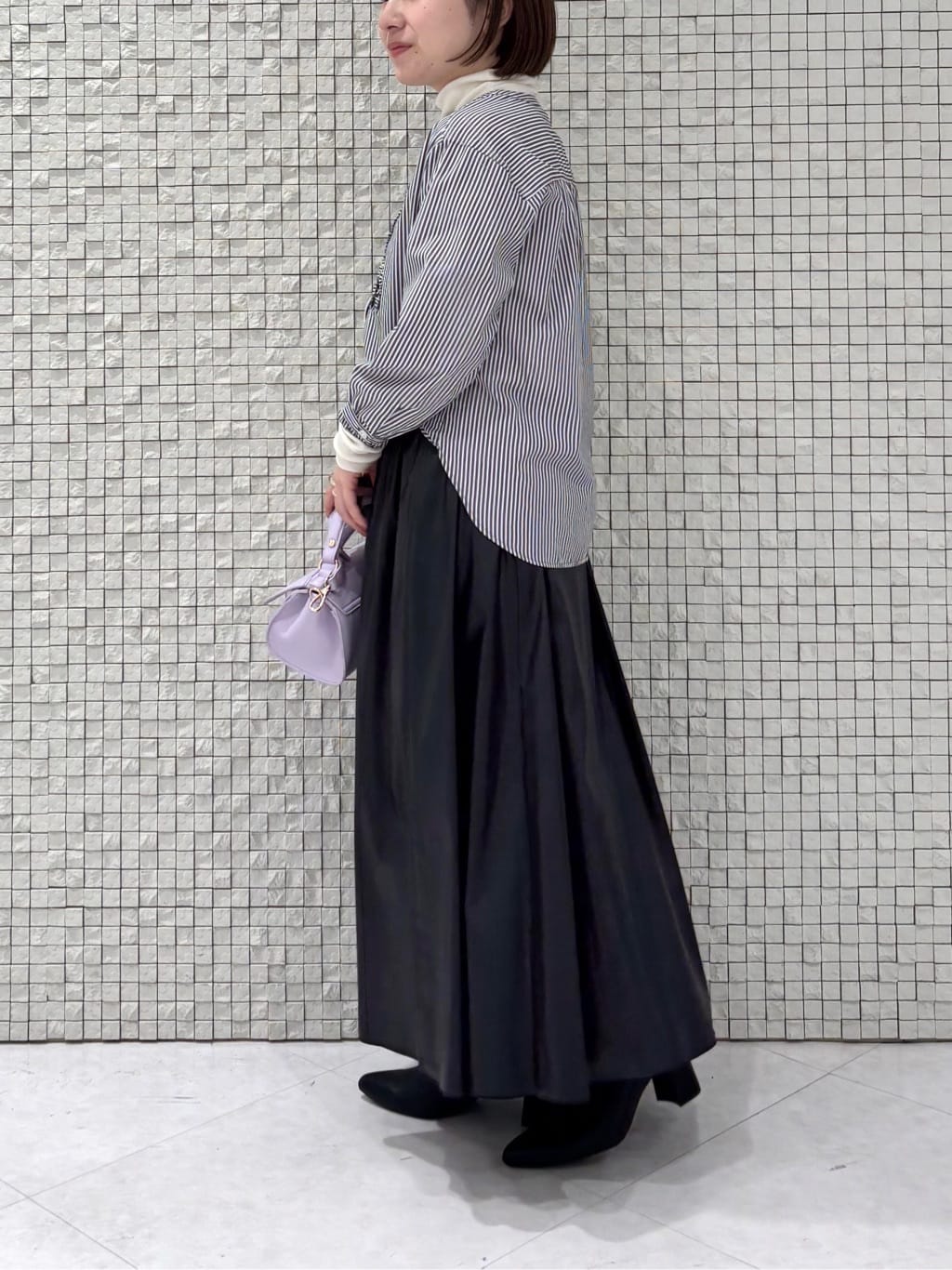 sakuさんの「INDIVI｜【洗える】胸元タックフリル長袖ブラウス」を使ったコーディネート