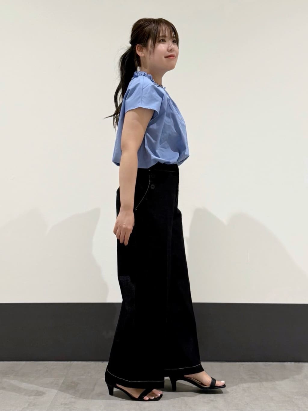 macchaさんの「THE SHOP TK｜【美脚/オ―ルシーズン】デニムマリンパンツ/洗濯機OK」を使ったコーディネート