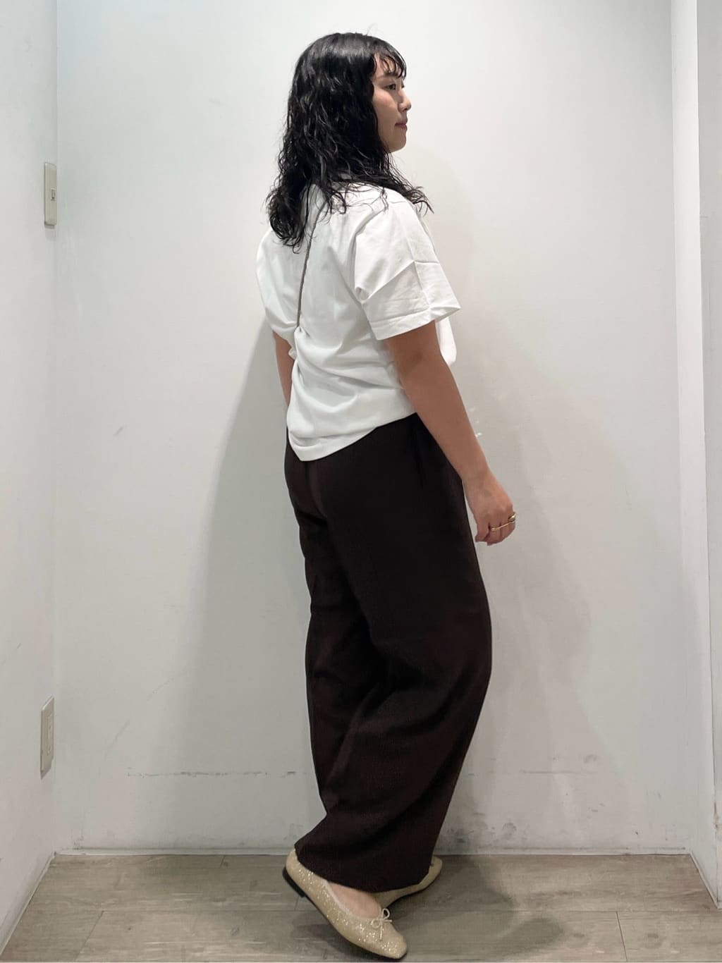 sumicaさんの「OPAQUE.CLIP｜風景イラストプリントTシャツ」を使ったコーディネート