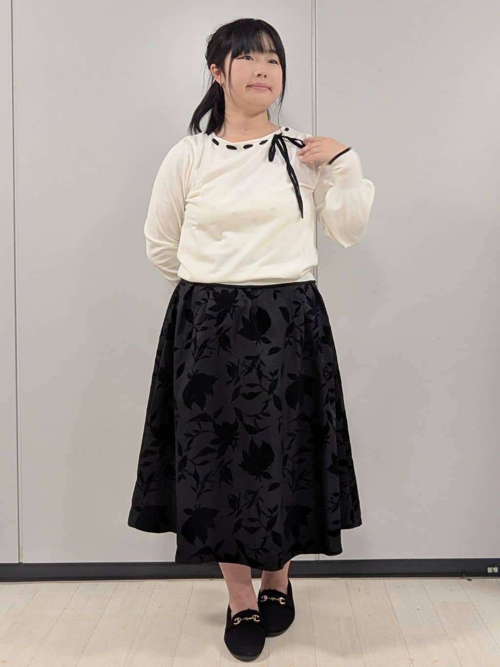 Nonさんの「index｜はしごリボンバイカラーニット【洗濯機OK】」を使ったコーディネート