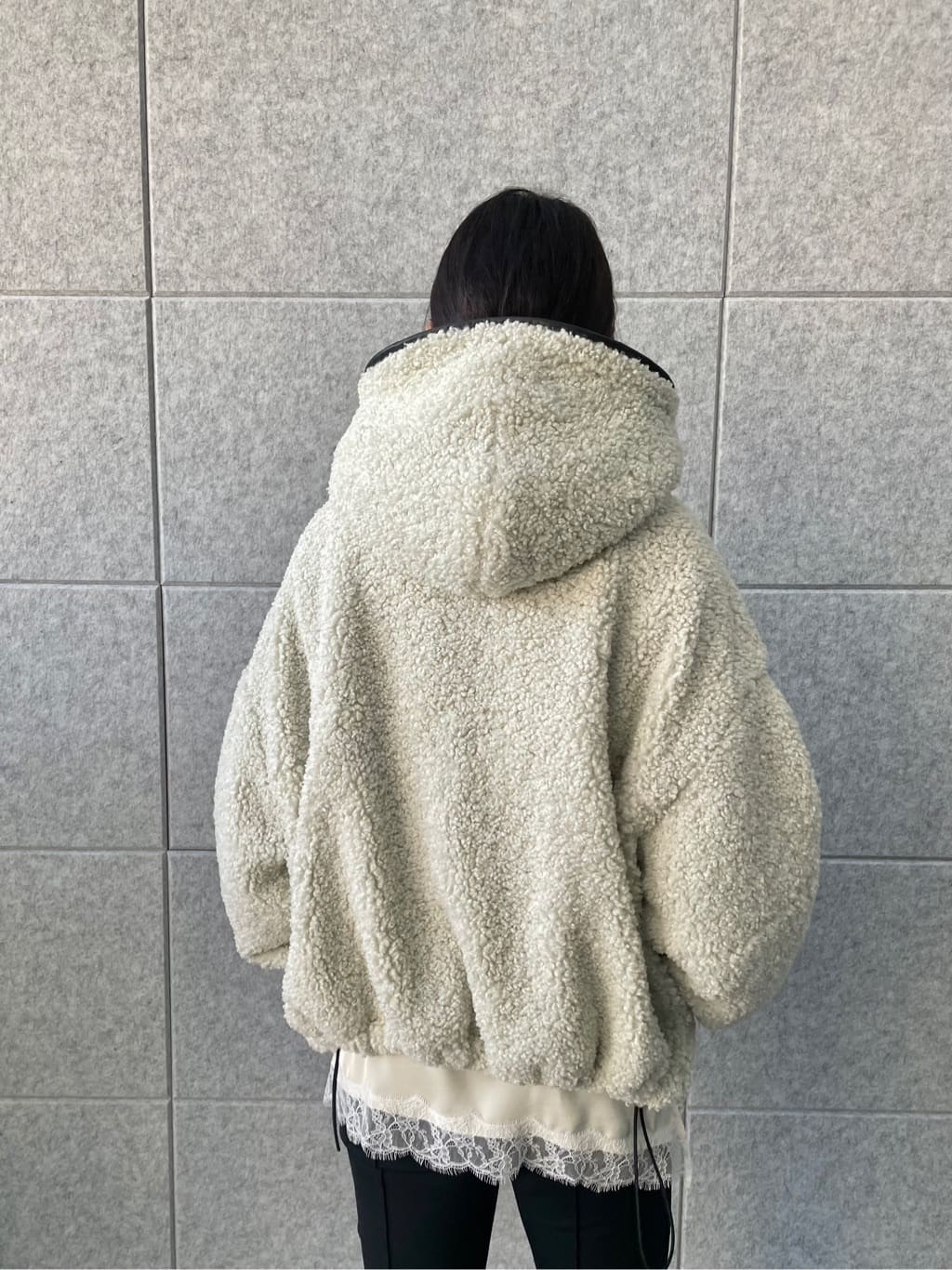 kanakoさんの「CODE A｜boa hoodie blouson」を使ったコーディネート