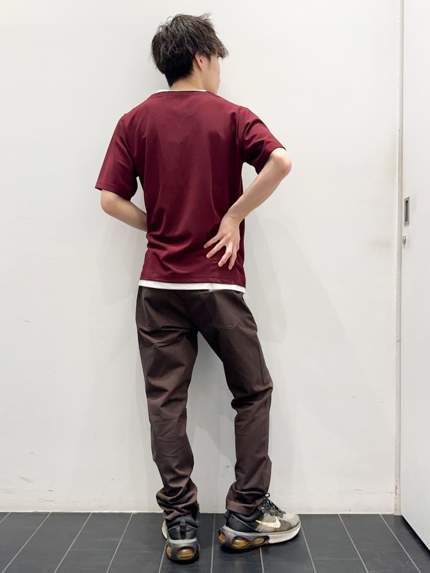 ちびちゃんさんの「THE SHOP TK｜ツイルキーネック半袖Tシャツ」を使ったコーディネート
