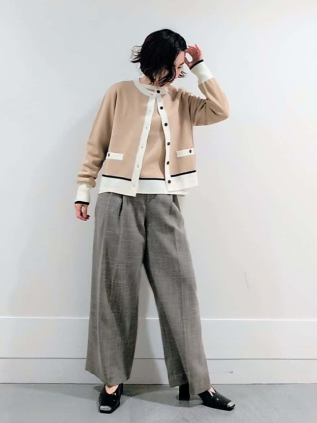 ミズタさんの「UNTITLED｜【アンサンブル可/ジャケット風】ウールミラノリブカーディガン」を使ったコーディネート