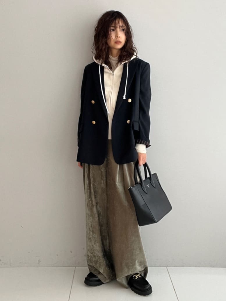 misaさんの「DRESSTERIOR｜デキシー吊裏毛ジップアップパーカ」を使ったコーディネート