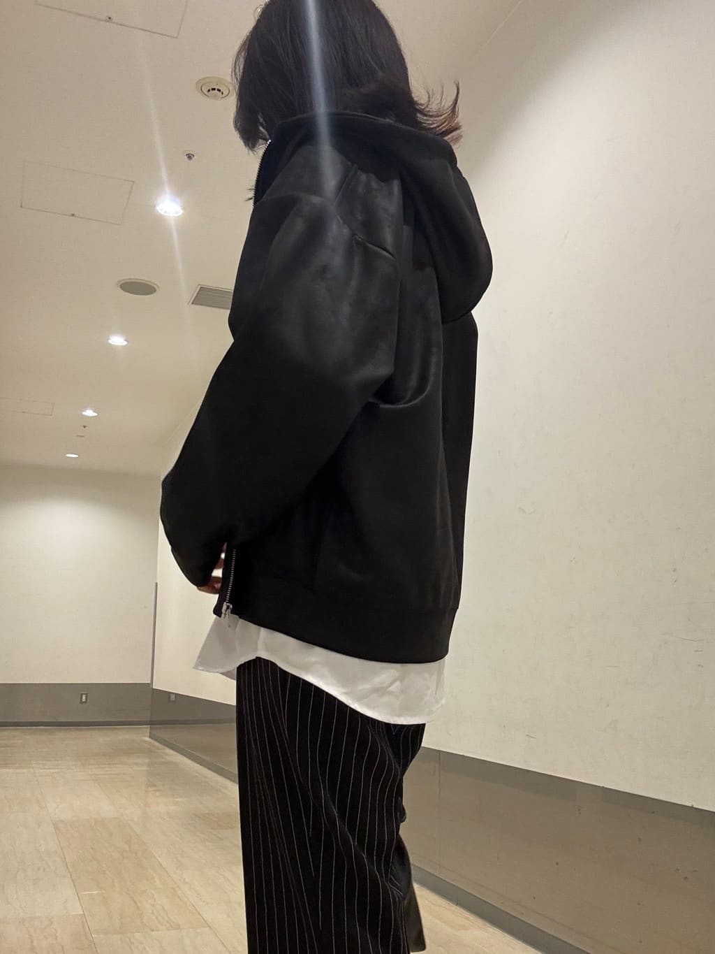 Renaさんの「tk.TAKEO KIKUCHI｜ヴィンテージライクプリント ジップパーカー」を使ったコーディネート