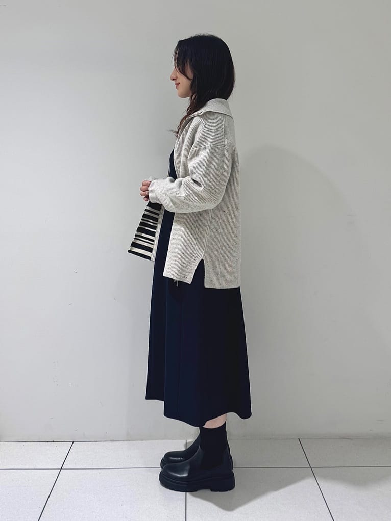 そんさんの「INDIVI｜【洗える】カラーネップ ダブルジップカーディガン」を使ったコーディネート