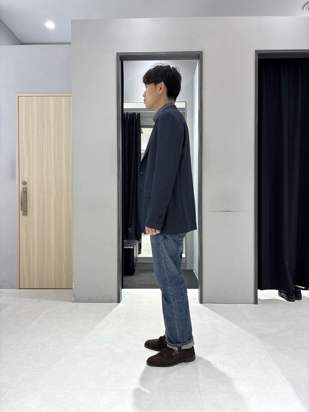 わいずみさんの「TAKEO KIKUCHI｜【360&deg;ストレッチ／セットアップ対応】None Of Stress ジャケット」を使ったコーディネート