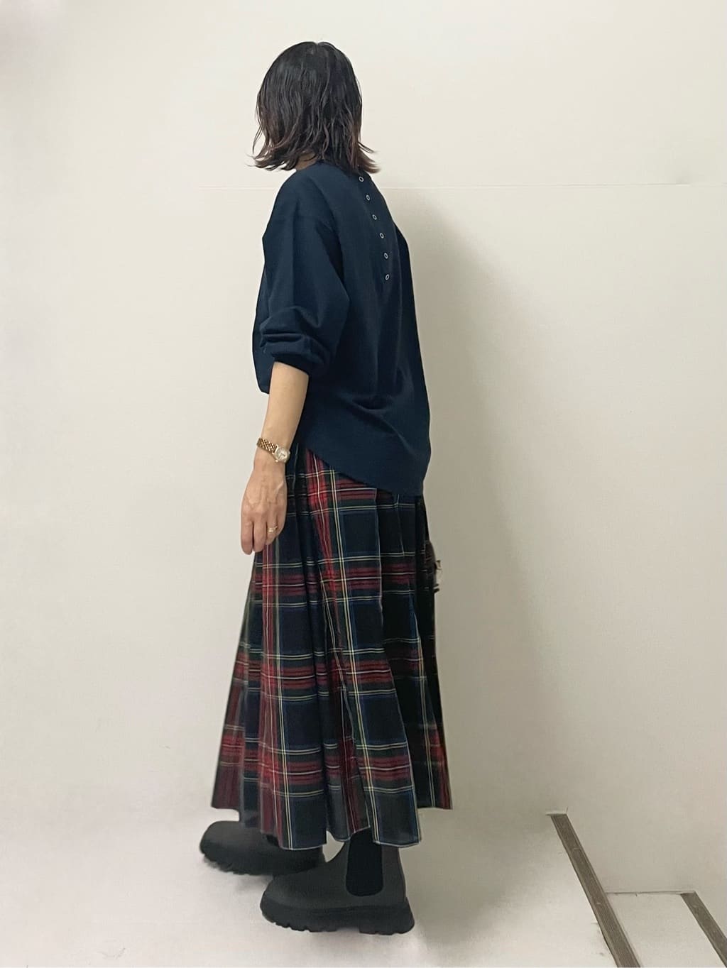 ISOさんの「Dessin｜【360度可愛い・洗える】バックヘンリーカットソー」を使ったコーディネート