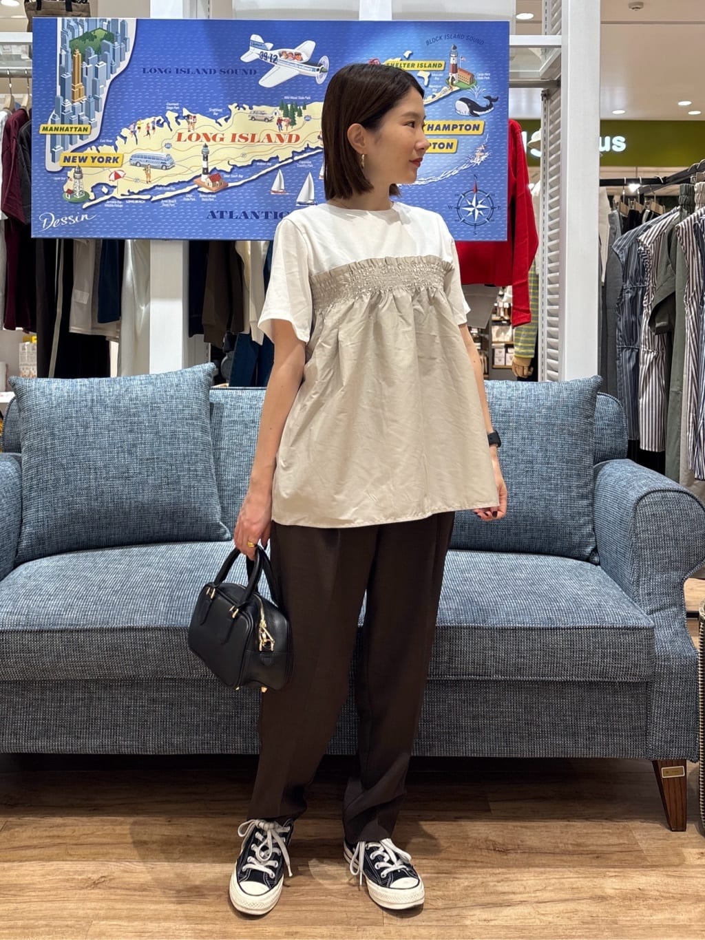 risaさんの「Dessin｜【ウエストゴム・洗える】センターライン入りテーパードパンツ（XS～L）」を使ったコーディネート