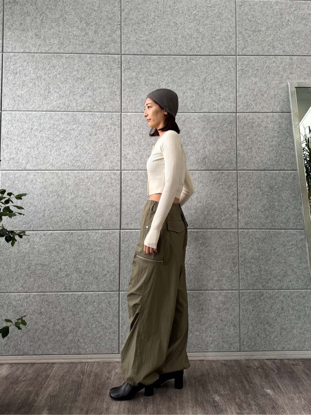 uchi__yamaさんの「CODE A｜short cardigan」を使ったコーディネート
