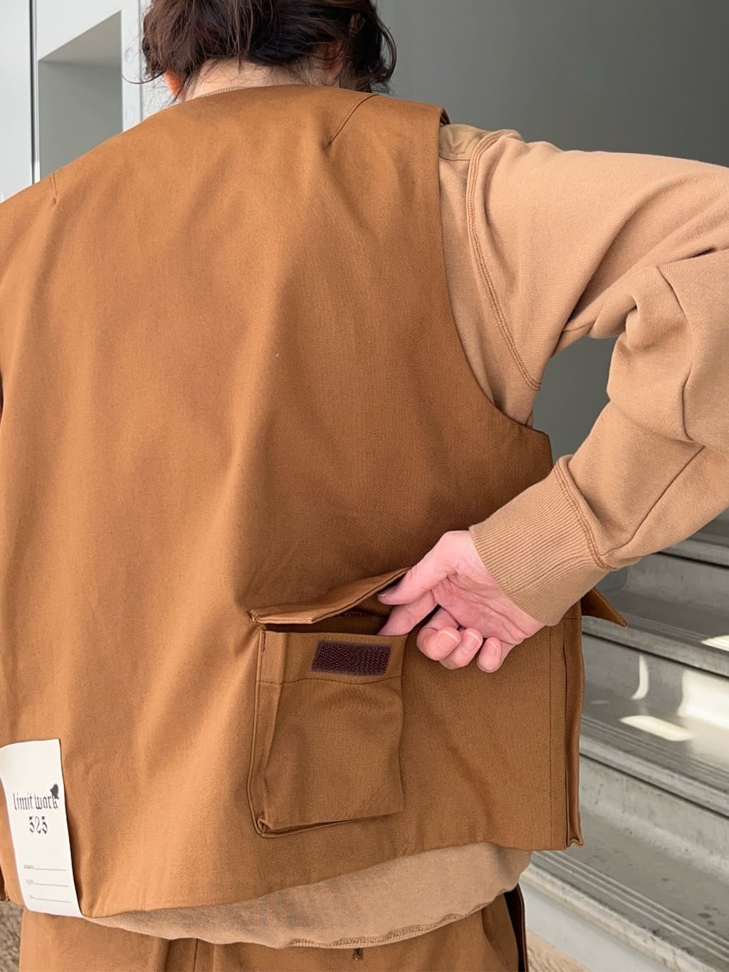 神野（jinno）さんの「TAKEO KIKUCHI｜【Sサイズ～】カツラギストレートパンツ」を使ったコーディネート