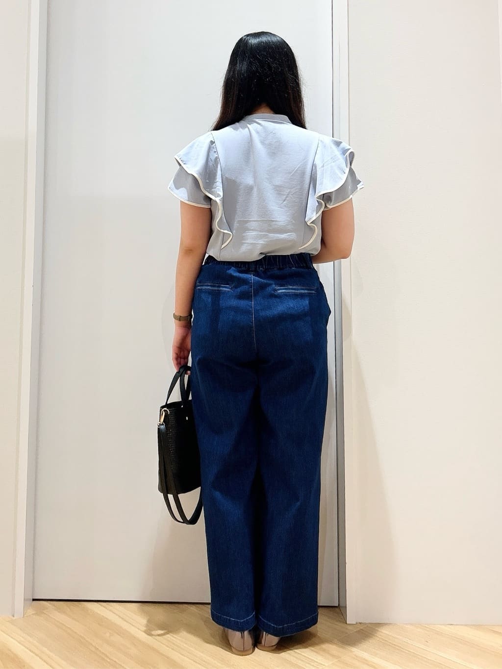 みいさんの「grove｜ブレード巾着2WAYトート」を使ったコーディネート