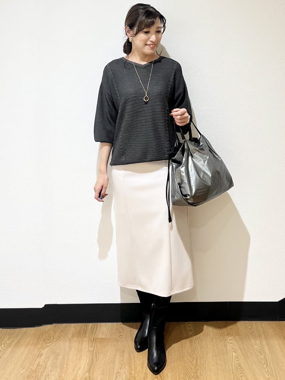 ayaさんの「Reflect｜【パンツ合わせにぴったり◎】ゆったりオフボディニット」を使ったコーディネート