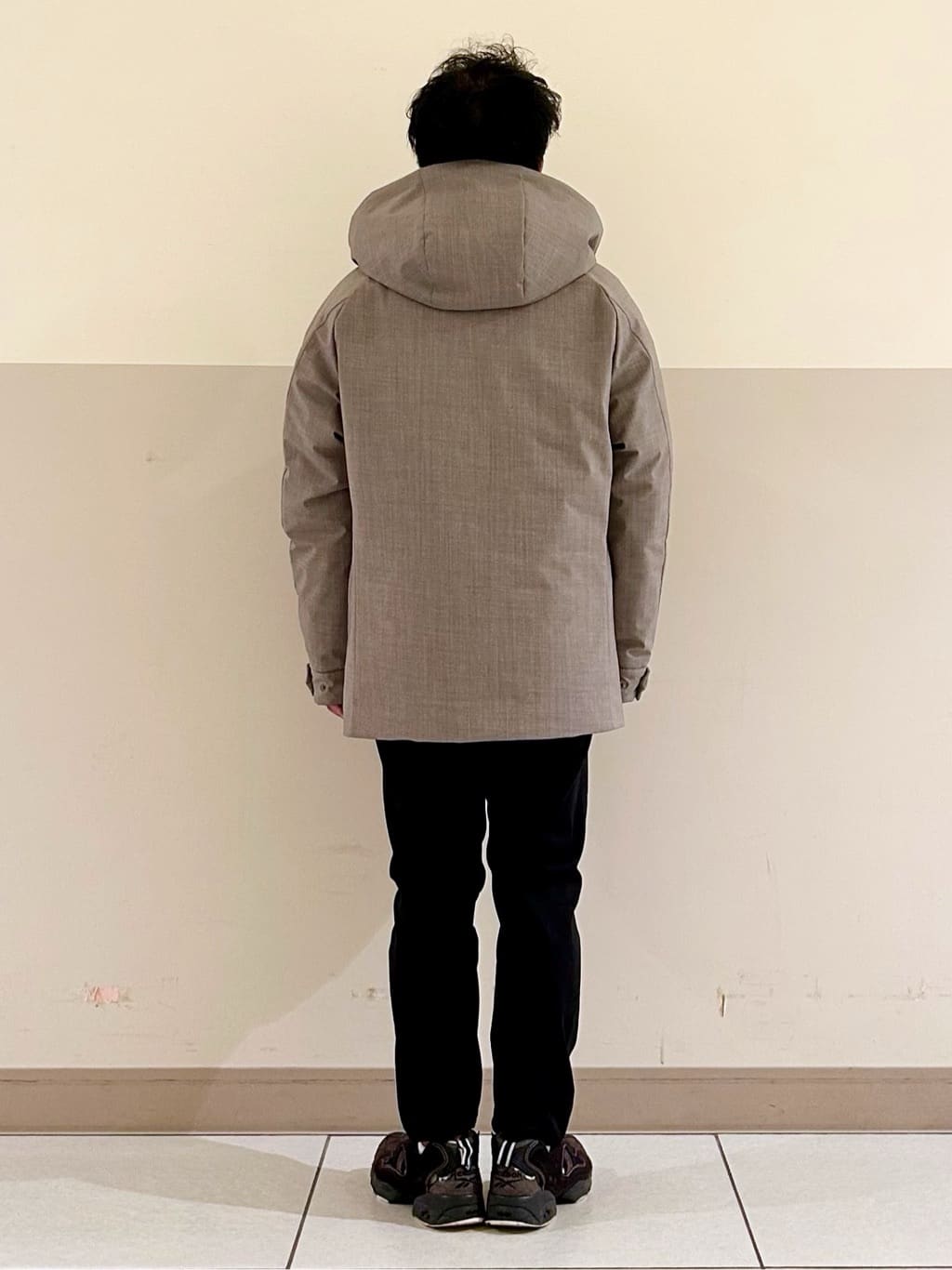 KENJI Iさんの「THE SHOP TK｜【軽くて、暖かい】SORONA／ソロナ 中綿ブルゾン 防風/軽量/洗濯機OK/フード脱着可」を使ったコーディネート