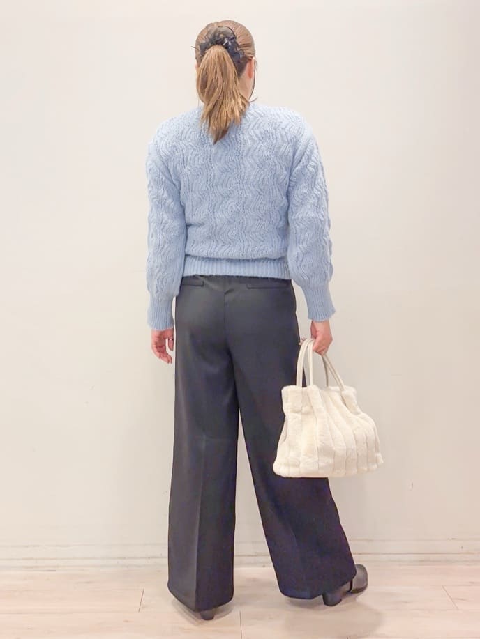naoさんの「SHOO･LA･RUE｜【S-LL】ふんわり大人の 透かし編みニット」を使ったコーディネート