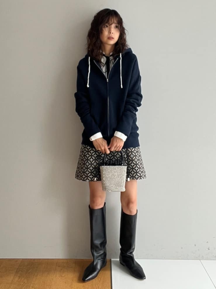 misaさんの「DRESSTERIOR｜デキシー吊裏毛ジップアップパーカ」を使ったコーディネート