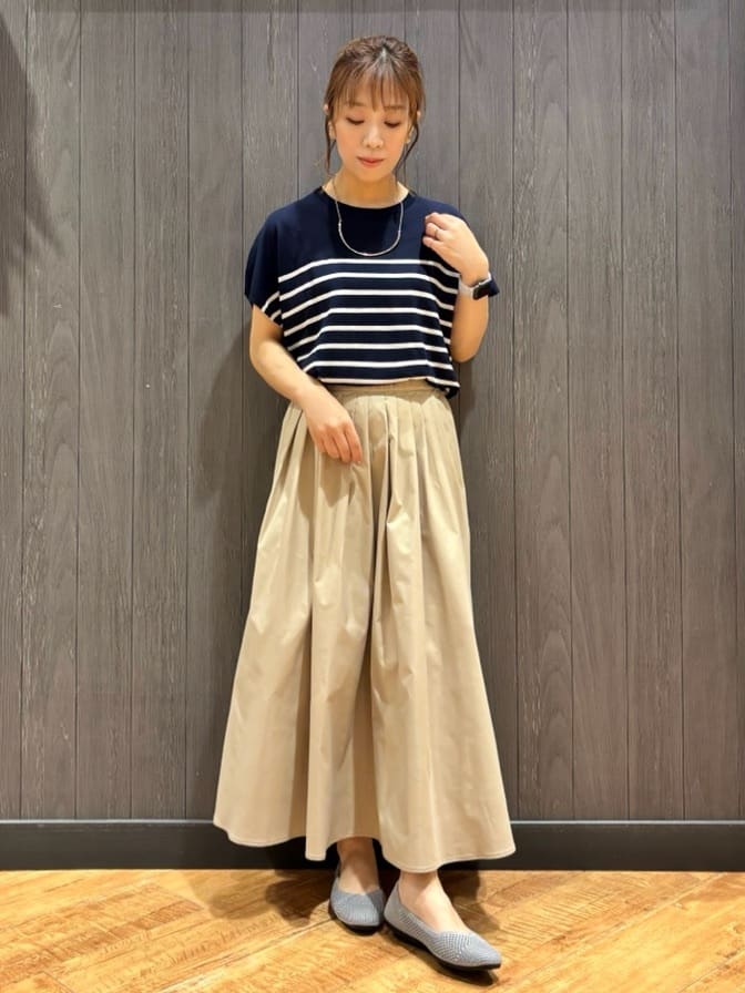 meiさんの「SHOO･LA･RUE｜【ひんやり/S-LL】さらさらな肌触りが心地よい フレンチスリーブニット」を使ったコーディネート