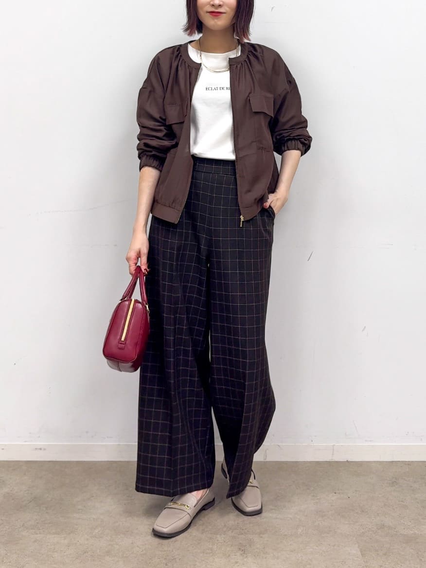 𝐜𝐡𝐢𝐤𝐚さんの「SHOO･LA･RUE｜【S-LL】寒暖差のある時期に 大人上品なシアーブルゾン」を使ったコーディネート