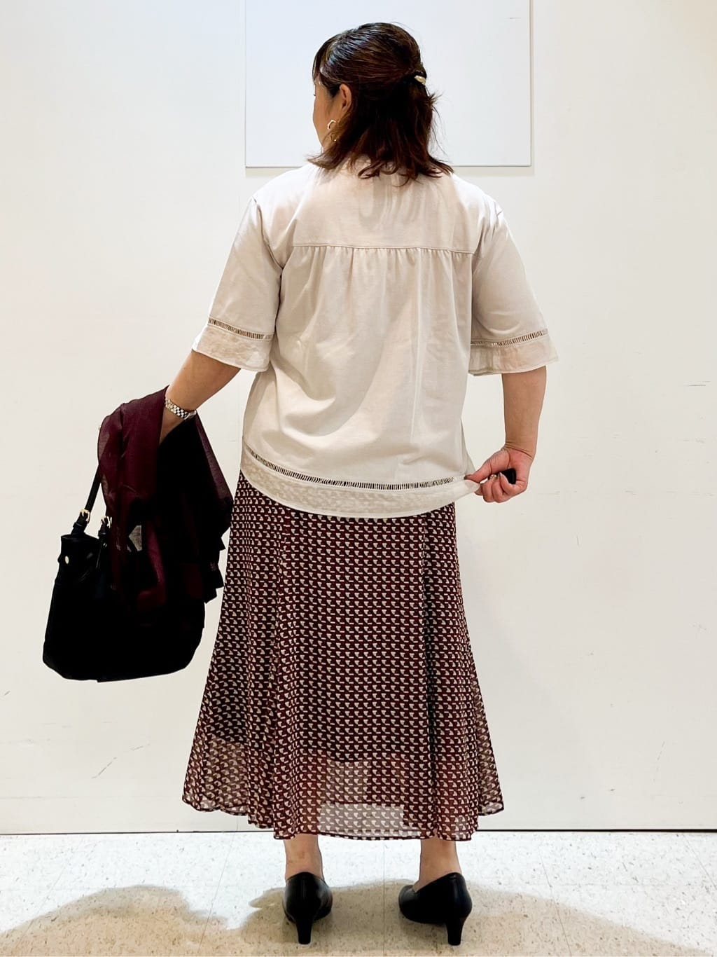kimmyさんの「Reflect｜【E‐QUALITY／体型カバー】シアー&times;レースデザインプルオーバー」を使ったコーディネート