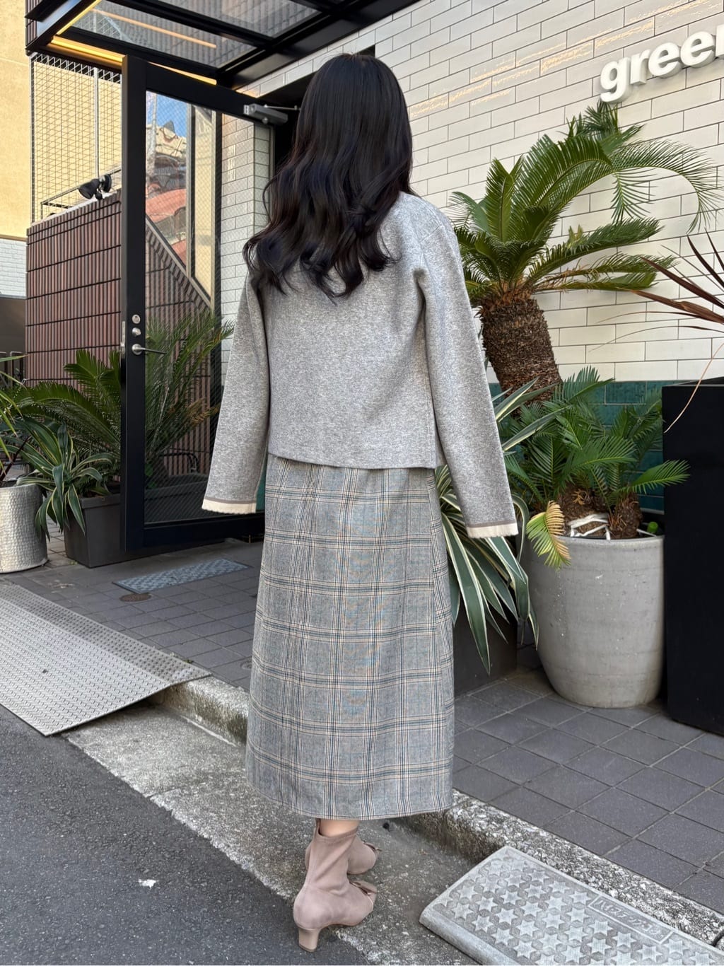 AOIさんの「Couture brooch｜【多機能・フェミニン】パール調リブニット」を使ったコーディネート