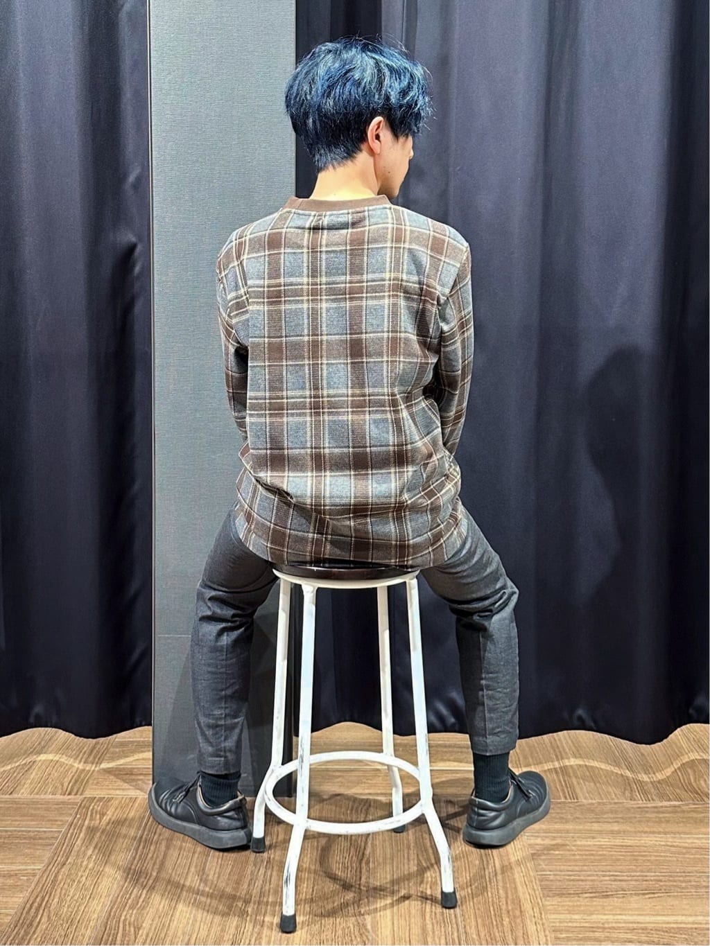 tomoyaさんの「THE SHOP TK｜チェックジャカードプルオーバー」を使ったコーディネート