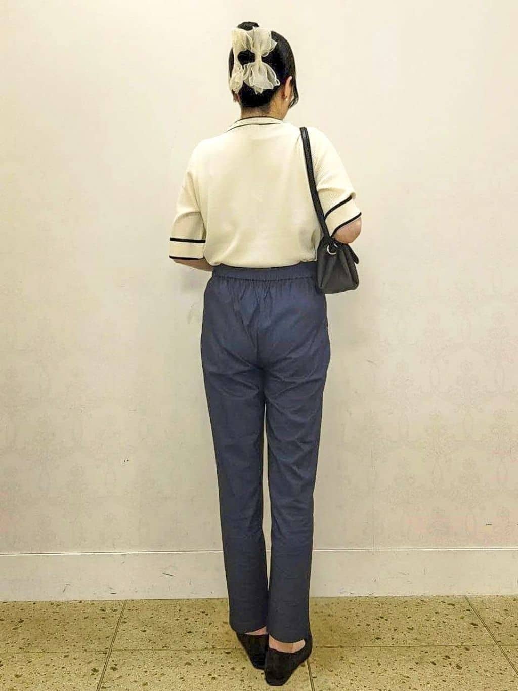 いずみさんの「grove｜【冷感】サマーハイパーストレッチテーパードパンツ」を使ったコーディネート
