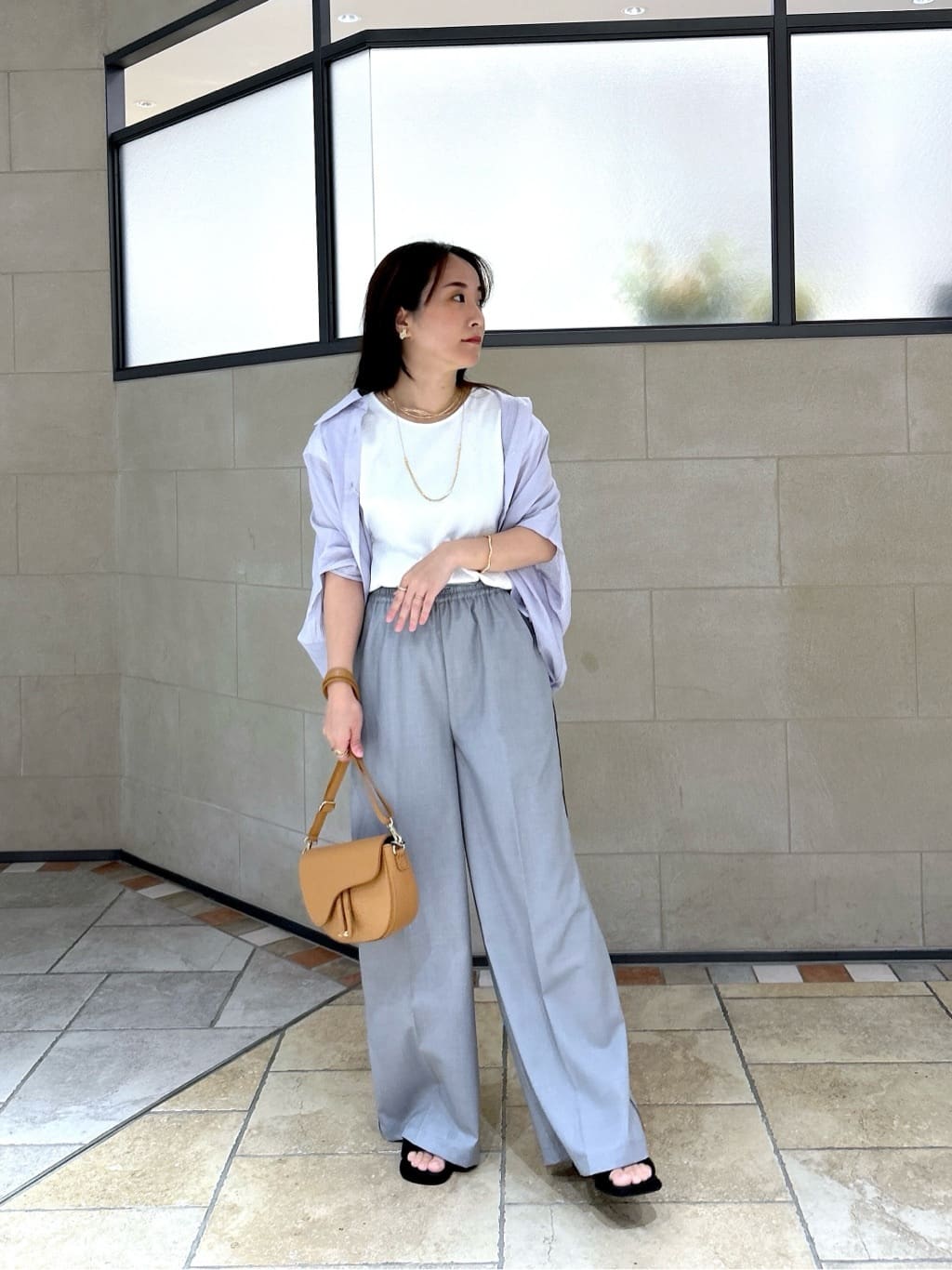 よねさんの「INDIVI｜バルーンフォルムブラウス」を使ったコーディネート