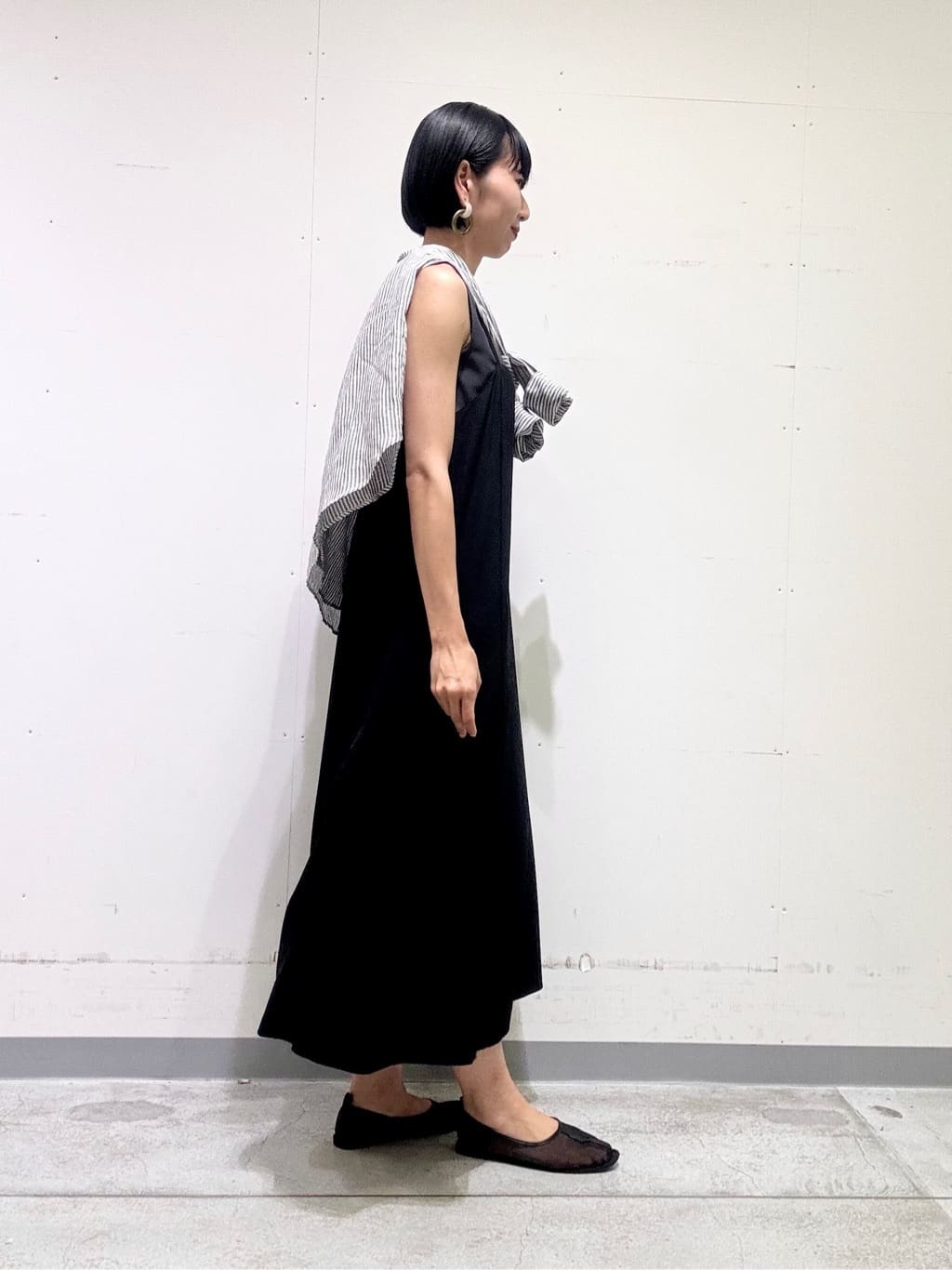 naoさんの「INDIVI｜【UVケア】エアリージョーゼット キャミワンピース」を使ったコーディネート