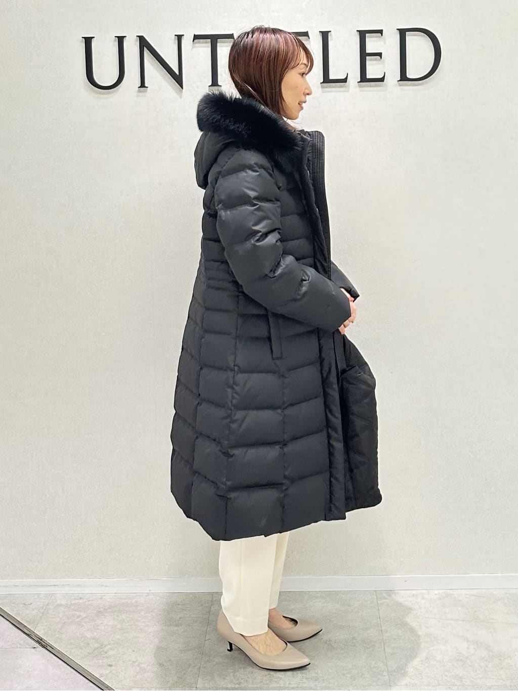 Miwaさんの「UNTITLED｜【はっ水機能/フード取り外し可/防寒】ロングダウンコート」を使ったコーディネート