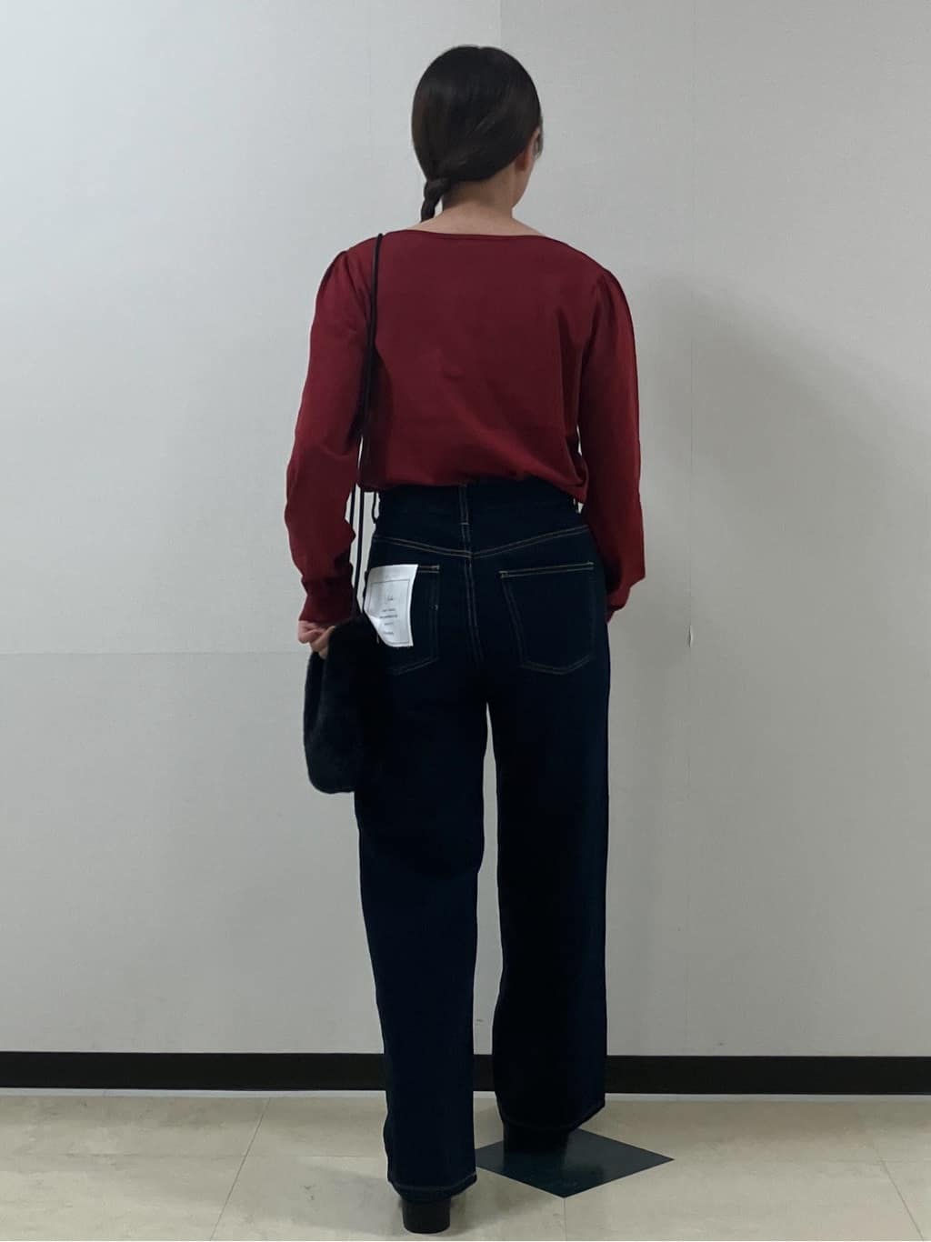 MAYUKIさんの「index｜パール調パーツ付きクルーネックニット【洗濯機OK】《8col／XS～3L》」を使ったコーディネート