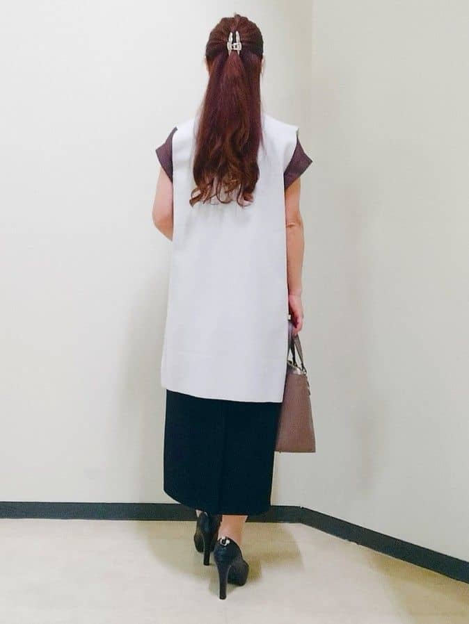 花さんの「Reflect｜【二の腕さりげなくカバー】シャーリングブラウス」を使ったコーディネート