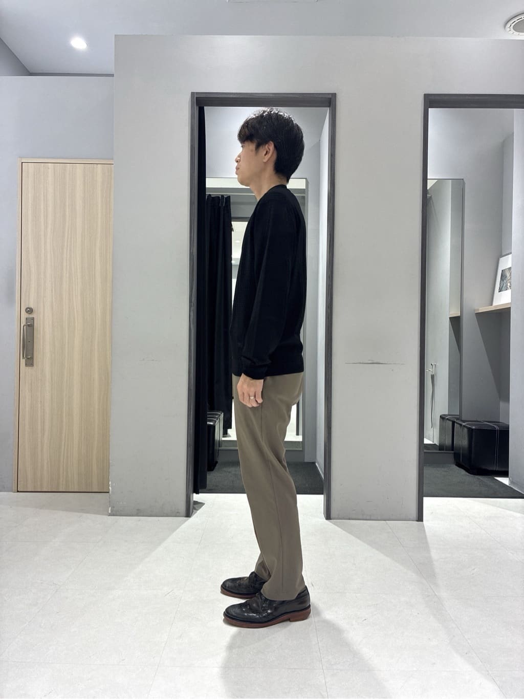 わいずみさんの「TAKEO KIKUCHI｜【360&deg;ストレッチ／セットアップ対応】None Of Stress ジャケット」を使ったコーディネート