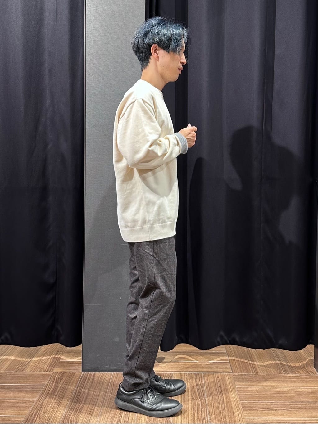 tomoyaさんの「THE SHOP TK｜【触れるたびに心地良い】ライトモールニット　洗濯機OK/ユニセックスでおすすめ！」を使ったコーディネート