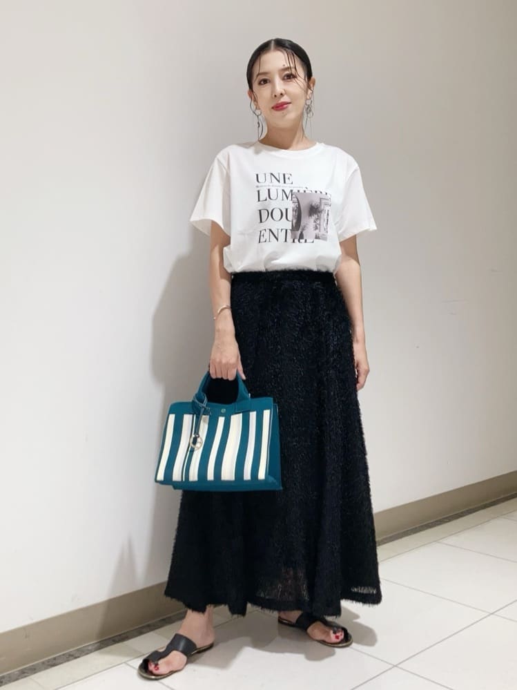 環さんの「UNTITLED｜【ロゴT/プリントT】グラフィックTシャツ」を使ったコーディネート