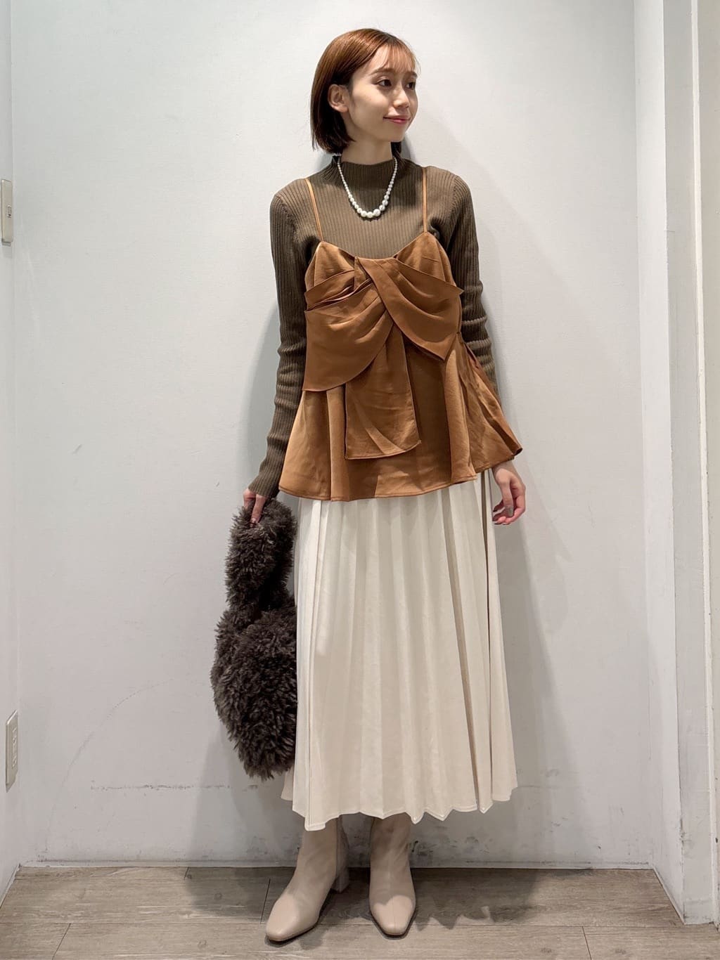 ぶまりんさんの「OPAQUE.CLIP｜カシミヤブレンドウールミドルピーコート」を使ったコーディネート